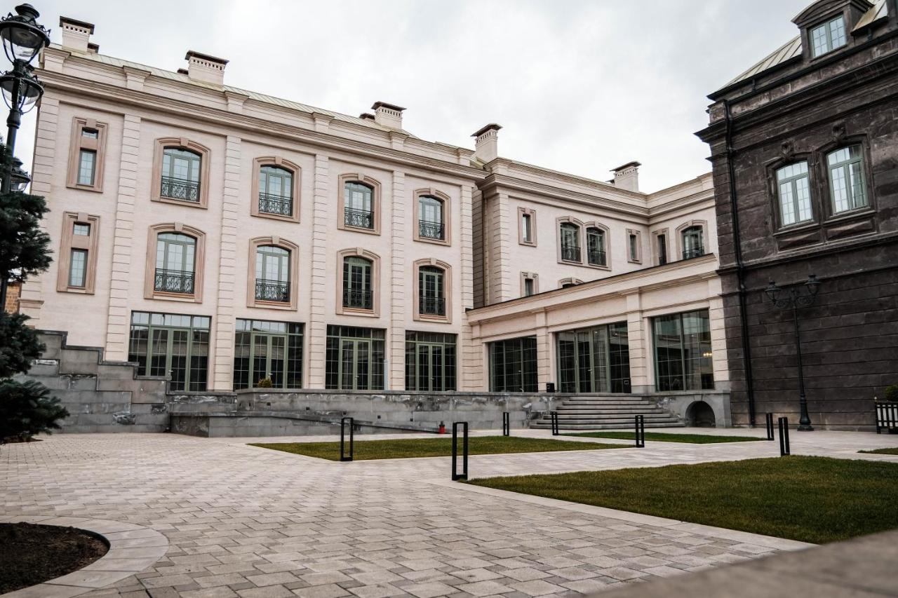 Grand Hotel Gyumri By Apricot Hotels Exterior foto